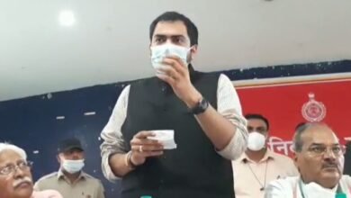 Photo of भाजपा नेताओं की प्रशासन पर पकड़ ढीली : विधायक चिरंजीव राव