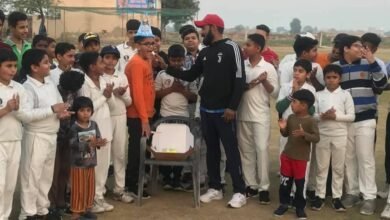 Photo of जो खिलाडी ख़र्चा नही उठा सकता, उनके लिए हमेशा सहायक है रेवाड़ी की ये न. 1 अकैडमी