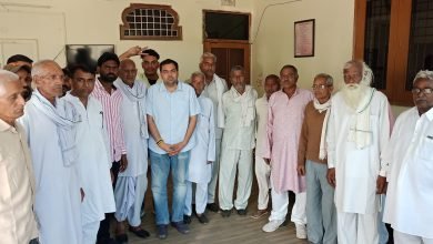 Photo of नवनिर्वाचित सरपंचों ने कैप्टन अजय व विधायक चिरंजीव राव से की मुलाकात